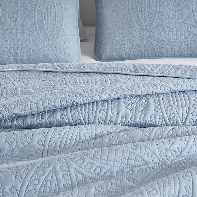 Chezmoi Collection Austin Queen Oversized Bedspread Set, 3-Piece Pinsonic Quilted Lightweight Microfiber Bedspread Coverlet, Cool Gray