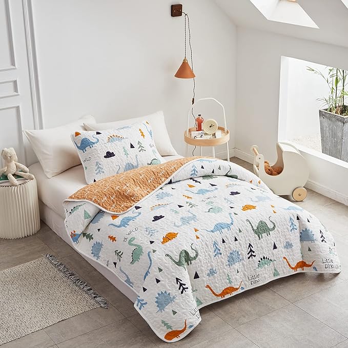 Joyreap 3-Piece Cotton Quilt Set Full/Queen, Cute Dinosaur Reversible Design for Kids Boys n Girls, Breathable Quilt Bedspread Bed Cover for All Season, 1 Quilt and 2 Pillow Shams- 90x90 inches