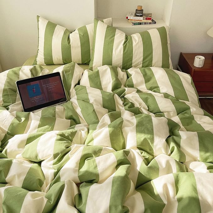 Full Comforter Set 3 Pieces Striped Comforter Set Green White Stripes Pattern Comforter with 2 Pillowcases Modern Style Fluffy Soft Lightweight Bedding Set Comfy Retro Striped Comforter Full Size