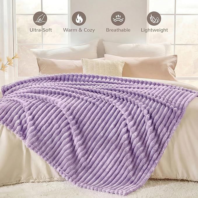 Light Purple Fleece Throw Blanket for Couch, Super Soft Cozy Blanket for Home Decor, Perfect Cozy Gifts for Women Men Gifts, Lightweight All Season Couch Blanket, 50x70 Inches