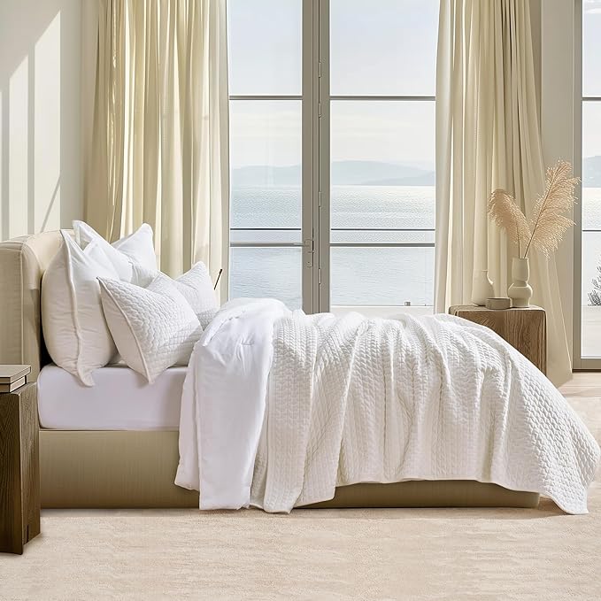 EverGrace Luxury Quilt Set King Size 3 Piece, Soft Cross-Stitch Comforter Set with Pillow Shams, Lightweight Coverlet Bedspread for All Seasons, Bright White