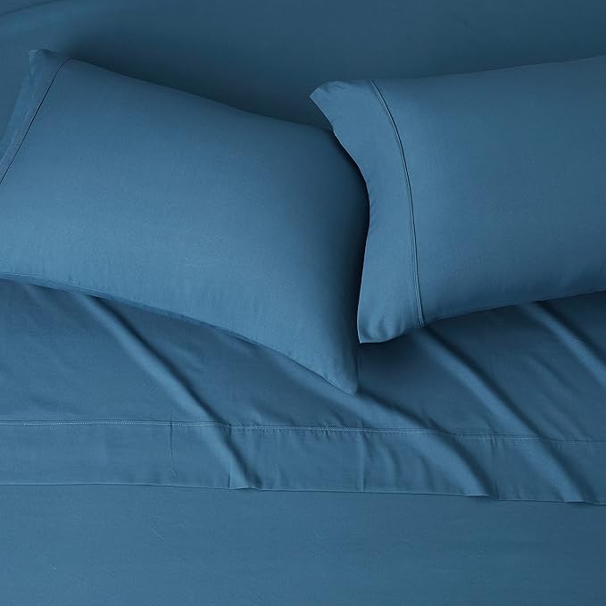 Amazon Basics Lightweight Breathable Super Soft Microfiber 4-Piece Bed Sheet Set with 14-Inch Deep Pockets,Wrinkle Resistant,Queen,Dark Teal,Solid,(Pack of 4)