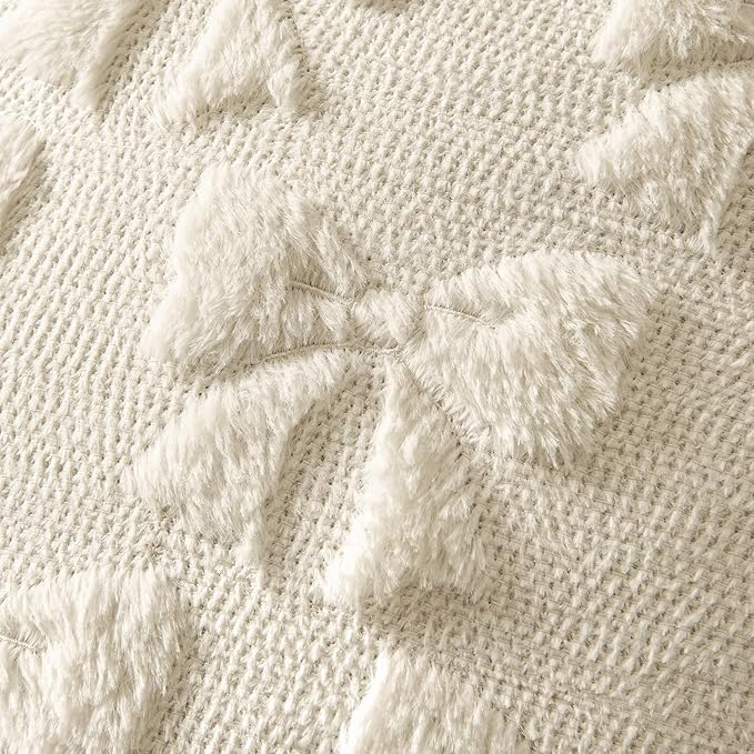 MIULEE Beige Bow Pillow Covers Coquette Room Decor Aesthetic Set of 2 Decorative Cute Girl Vlentine Pillow Covers Spring Soft Plush Faux Pillowcase for Preppy Room Decor Bedroom Couch,18x18 Inch