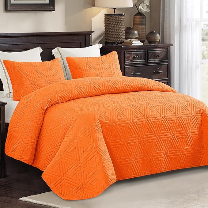 Whale Flotilla Soft Queen Size Quilt Set for All Seasons, 3-Piece Ultrasonic Geometric Quilts Bedding Set, Lightweight Reversible Bedspread, Coverlet, Bed Cover with 2 Pillow Shams, Orange
