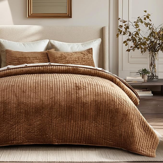 EVERGRACE Velvet Quilt Set California King 118'' x 106'', Luxurious Soft Striped Channel Bedding Set, Lightweight Velvet Comforter for All Season, Oversized Bedspread Coverlet w/ 2 Shams, Dark Brown