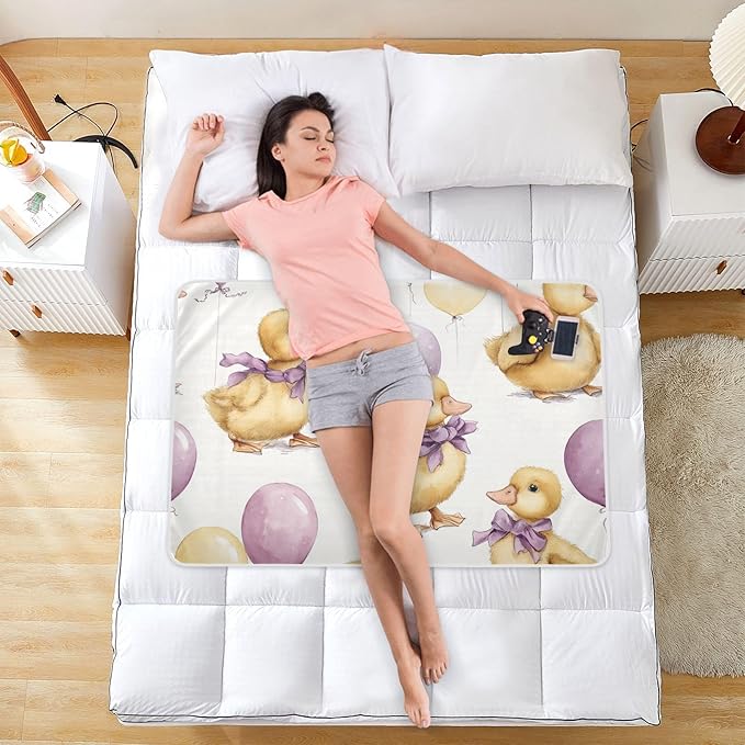 Waterproof Bed Pad Reusable Changing Pad Toddler Mattress Protector Large Pee Pad Baby Diaper Pad Soft Washable Liner Purple Balloons Ducks Bows