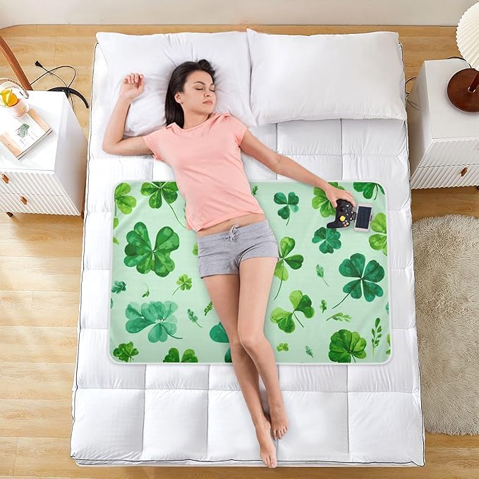 Waterproof Bed Pad Reusable Changing Pad Toddler Mattress Protector Large Pee Pad Baby Diaper Pad Soft Washable Liner Light Green St Patrick Clovers