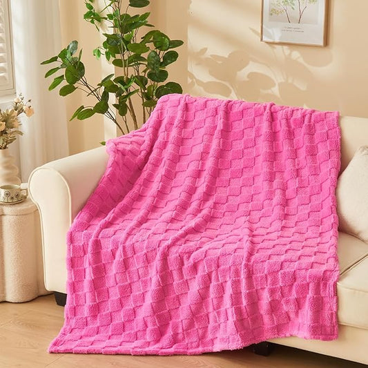 NEWCOSPLAY Super Soft Twin Blanket Hot Pink Premium Silky Flannel Fleece 3D Checkered Lightweight Bed Blanket All Season Use (Hot Pink Checkered, Twin(60"x80"))