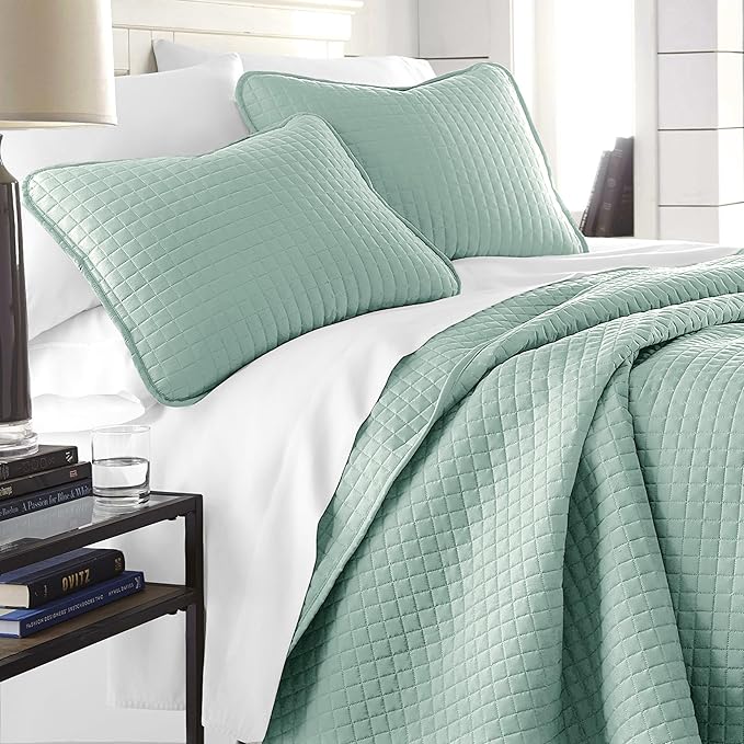 Southshore Fine Living, Inc. Quilts, Queen Size with 2 Pillow Shams, Full Bedding Set, Stain & Pet Hair Resistant Bedding, Quilt Coverlet Bedspreads Queen Size/Full Bedspread with 2 Pillow Shams, Sky Blue