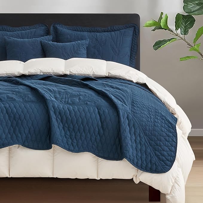 Botanical Oversized Bedspread King Size - Leaves Pattern Stitching Quilt Set - Elegant & Fresh Style Bedding Coverlets, Reversible, Lightweight, 5 Piece, Navy