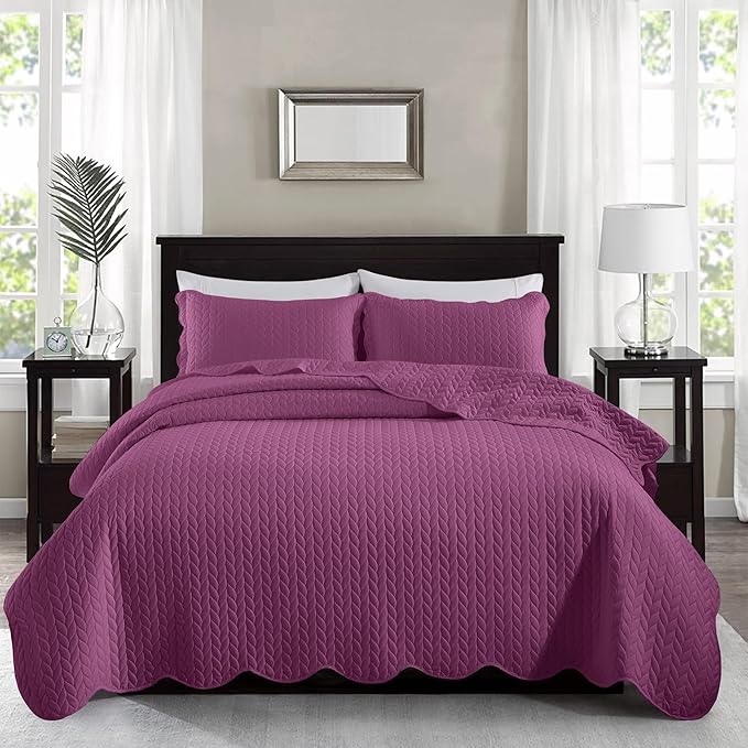 MOONLIGHT20015 8 Pack Quilt King Size Bedding (106" x 96") - Bulk Wholesale for Hotels, Guest Bedroom & Airbnbs - Lightweight Microfiber Reversible Embossed Quilts Bedspread (Lilac/Purple)
