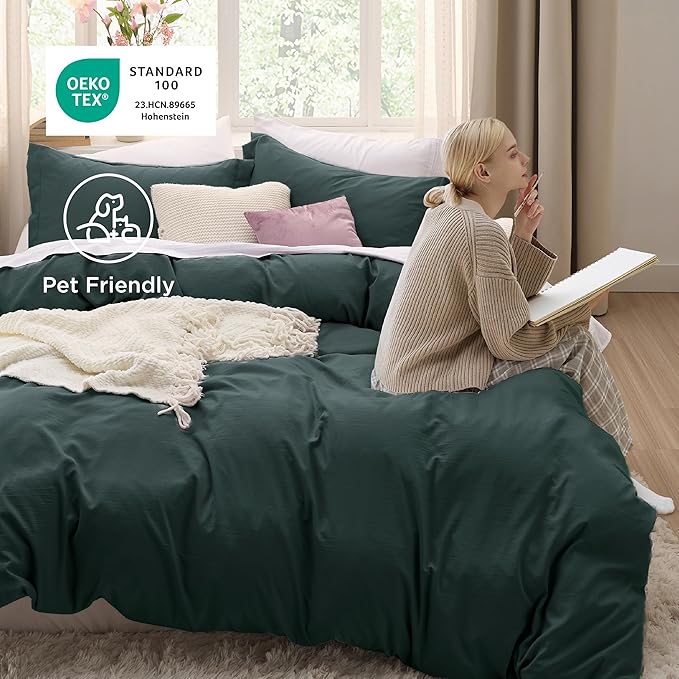 Bedsure Forest Green Duvet Cover Queen Size - 3 Pieces Prewashed Cotton-Like Extra Soft Bedding Set, Includes 1 Duvet Cover 90x90 Inches with Zipper Closure & 2 Pillow Shams, Comforter Not Included