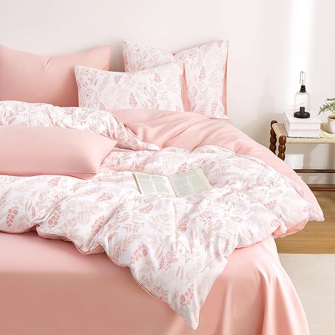 Wake In Cloud - Floral Duvet Cover Set, Botanical Vintage Flower Coquette Cottagecore Aesthetic for Women Teen Girls, Soft Lightweight Bedding, 3-Piece, Blush Pink, Twin/Twin XL Size