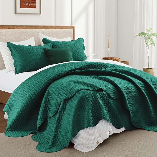 IR Imperial Rooms Twin Quilt Bedding Set Size (68” x 86”) + 1 Pillow Shams (20” x 26” + 2”) - 2 Pcs All Season Lightweight Reversible Microfiber Coverlet Embossed Quilt Bedspread (Emerald)