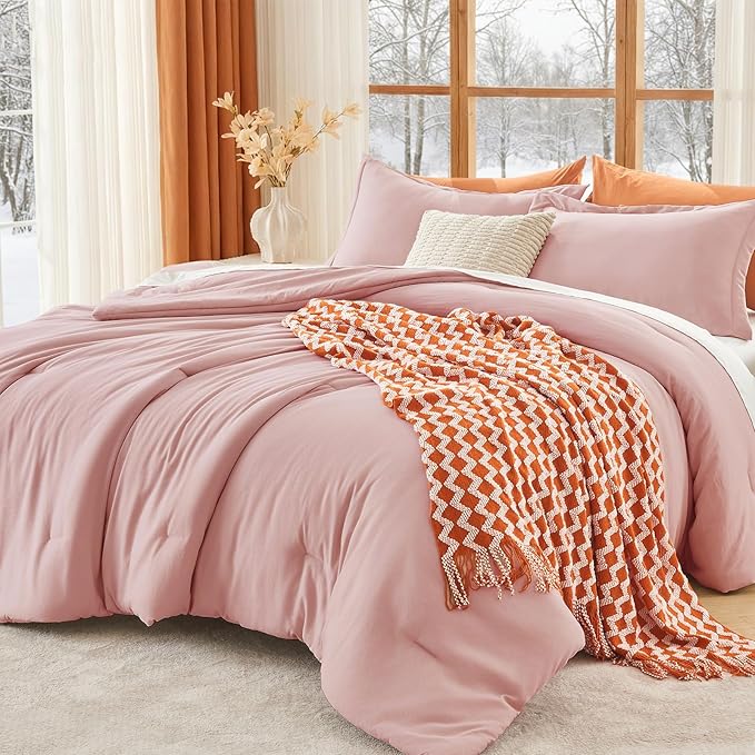 MUXHOMO Full Comforter Sets, All Season Ultra Soft Down Alternative Bedding - 3 Piece Lightweight Bed Set Includes 1 Comforter (82"x86") and 2 Pillow Shams (20"x26"), Rose Gold