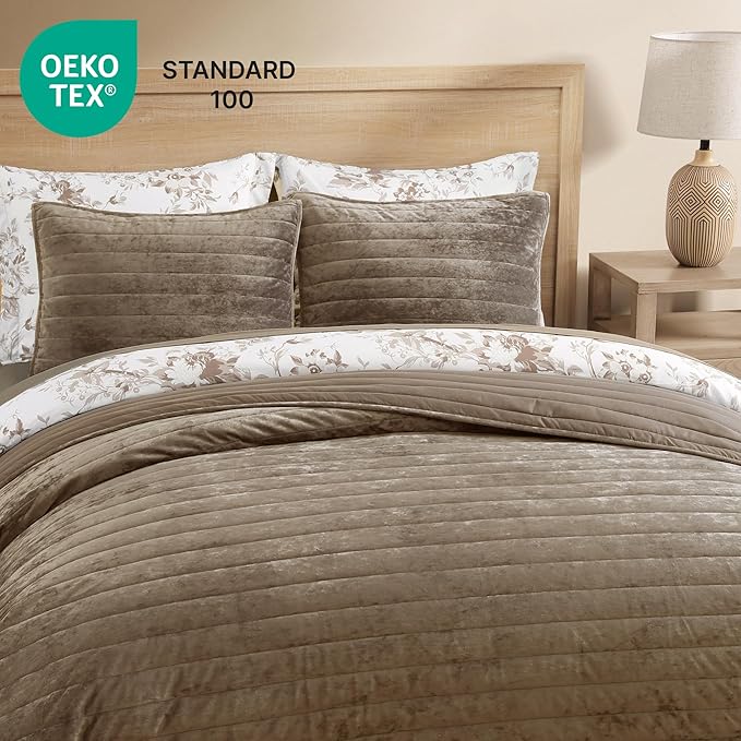 WRENSONGE Velvet King Size Quilt Set-3 Pieces Taupe Oatmeal Luxurious Velvet Striped Channel Comforter with 2 Shams, Soft Bedspread Coverlet Quilted Bedding Set for All Season