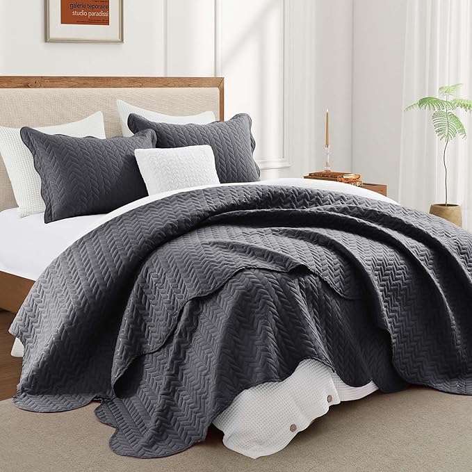 MOONLIGHT20015 Twin Quilt Bedding Set (68” x 86”) - Bulk Pack of 10 Wholesale for Hotels, Guest Bedroom & Airbnbs - Lightweight Microfiber Reversible Embossed Quilts Bedspreads (Charcoal)