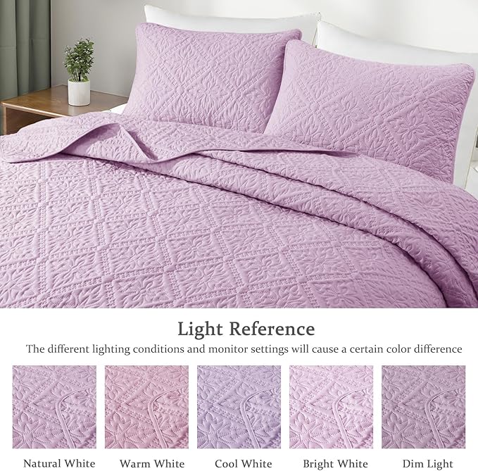 Exclusivo Mezcla California King Quilt Bedding Set, Lightweight Soft Bedspreads Coverlets with 2 Pillow Shams, Modern Lilac Oversized Quilts King Size for All Seasons