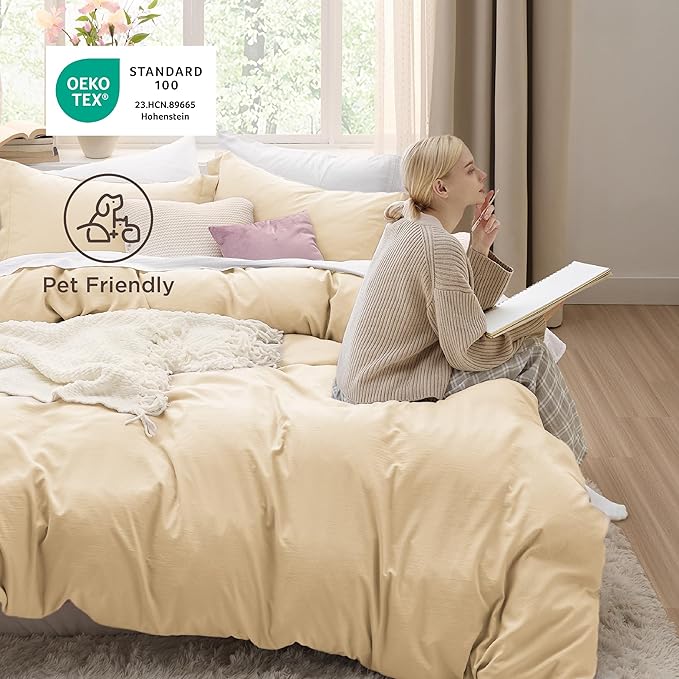 Bedsure Alabaster Gleam Duvet Cover Queen Size - 3 Pieces Prewashed Extra Soft Bedding Set, Includes 1 Duvet Cover 90x90 Inches with Zipper Closure & 2 Pillow Shams, Comforter Not Included