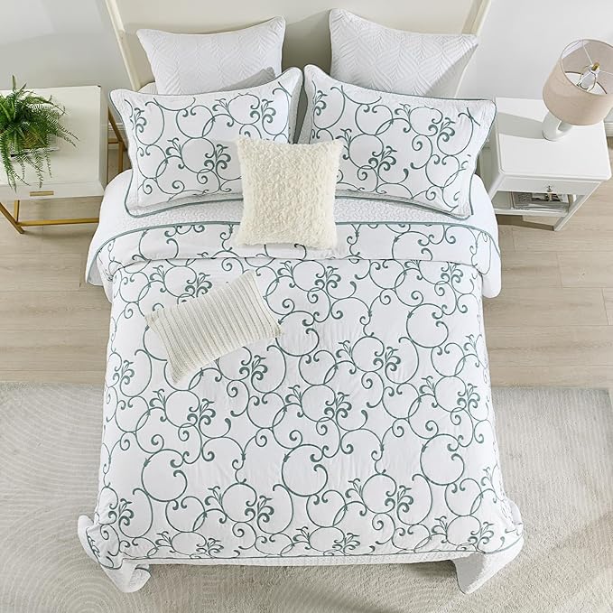 Oversized King Bedspread 128"x120" - 100% Cotton California King Quilt, Embroidered Bedspread Coverlet with Pillow Shams, Lightweight Quilted Bedding Set 3 Piece, Aqua Blue/White