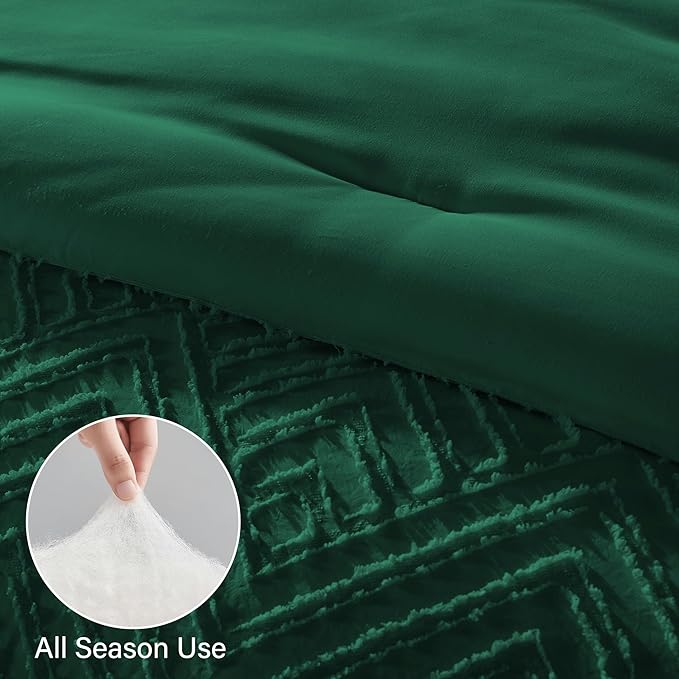 Zzlpp Queen Comforter Set 7 pieces, Emerald Green Tufted Bed in a Bag with Comforter and Sheets, All Season Boho Bedding Sets with Comforter, 2 Pillow Shams, 2 Pillowcases, 1 Flat Sheet