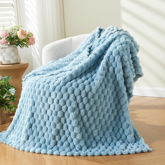 NEWCOSPLAY Super Soft Throw Blanket Blue Premium Silky Flannel Fleece 3D Clouds Stylish Jacquard Lightweight Bed Blanket All Season Use 350GSM (Blue, Throw(50"x60"))