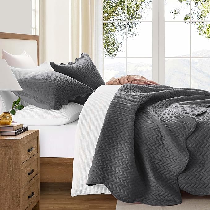 IR Imperial Rooms 8 Pack Quilt King Size Bedding (106" x 96") - Bulk Wholesale for Hotels, Guest Bedroom & Airbnbs - Lightweight Microfiber Reversible Embossed Quilts Bedspread (Charcoal)