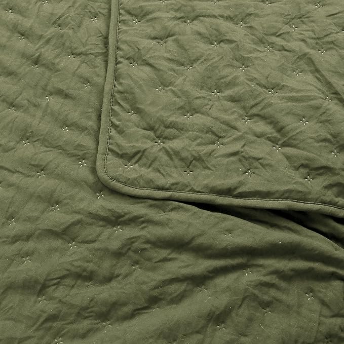 California Cal King Size Cloud Quilt Bedding Sets with 2 Pillow Shams, Green Olive Oversized Lightweight Bedspread Coverlet, All Season, 3 Pieces, 118x106 inches