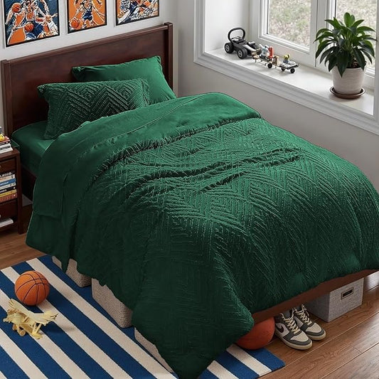 Zzlpp Twin Comforter Set 5 pieces, Emerald Green Tufted Bed in a Bag with Comforter and Sheets, All Season Boho Bedding Sets with 1 Comforter, 1 Pillow Sham, 1 Pillowcase, 1 Flat Sheet, 1 Fitted Sheet
