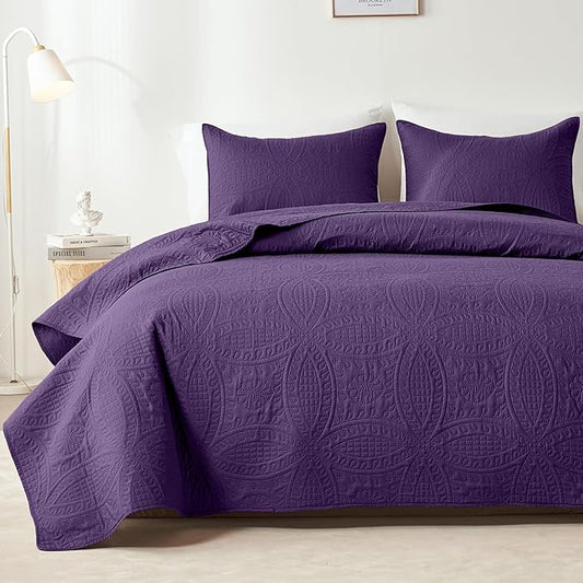 akkialla Purple Full/Queen Quilt Set, Ultrasonic Lightweight Bedspread Coverlet for Modern Minimalist Bedroom, Soft Microfiber Coin Pattern Bedding, 3-Piece (1 Quilt, 2 Pillow Shams) | Breathable fabric