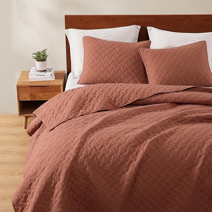 WRENSONGE Queen Quilt-3 Pieces Weave Autumn Leaf Bedspreads Queen Size Quilt Bedding Set for All Seasons, Soft Summer Coverlet with 2 Pillow Shams Suitable for Bed, Couch, Quilted Blanket