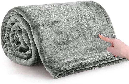 MOONLIGHT20015 Fleece Blanket Twin Size - Super Soft Fuzzy Light Grey Throw Blanket for Couch and Sofa - Lightweight Luxury 400 GSM Microfiber Fluffy Bed Blankets and Throws, 60 x 80 Inches (Twin)