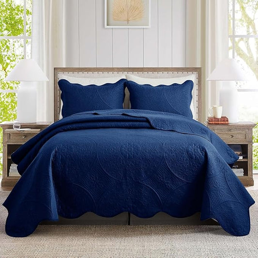 MOONLIGHT20015 King Quilt Bedding Set Size (106" x 96") + 2 Pillow Shams (20" x 36"+ 2") - 3 Pcs All Season Lightweight Reversible Quilt Bedspread Microfiber Floral Embossed Coverlet (Navy)
