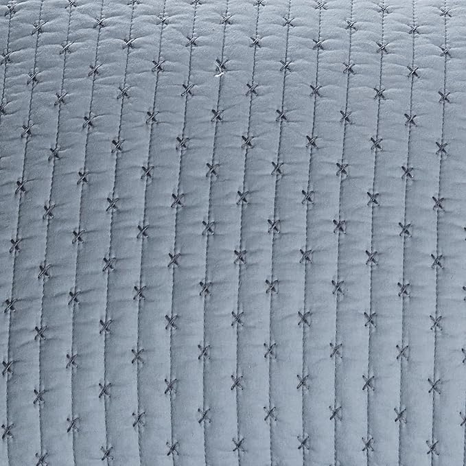 Levtex Home - Cross Stitch Chambray Quilt Set - Full/Queen Quilt + Two Standard Pillow Shams - Cross Stitched Pattern - Quilt Size (88x92in) and Pillow Sham Size (26x20in) - Reversible - Cotton Fabric