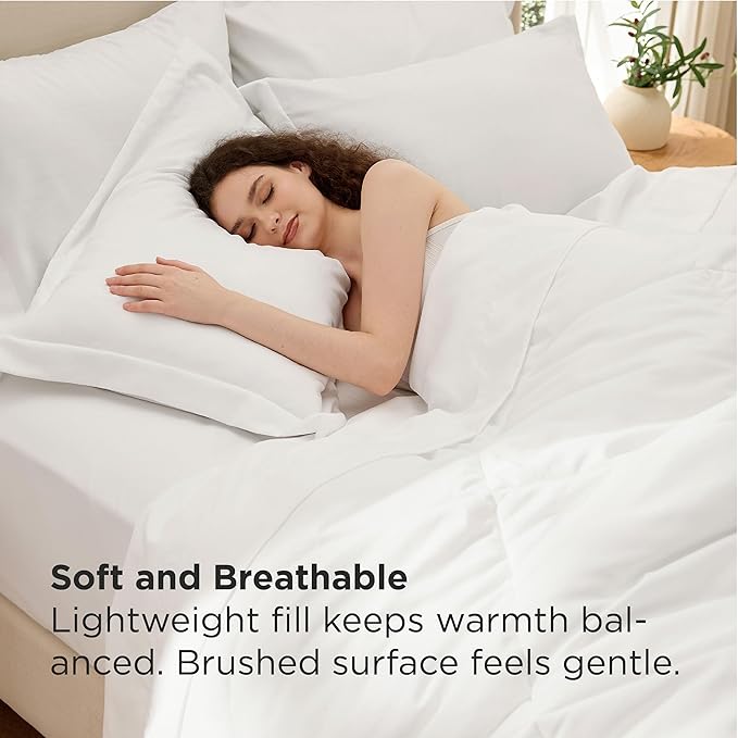 Bedsure 7 Pieces Full Comforter Set Premium Series, Hotel Luxury Soft Bed in a Bag, Goose Down Alternative, Safe for Sensitive Skin Bedding Comforter All Season Medium Warmth, White Wavy Quilted