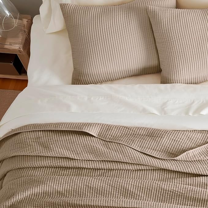 EVERGRACEHOME Cotton Coverlet Set King Size 3 Pieces, Lightweight Soft Ribbed Matelassé Bedspread Quilt Set, Cozy Oversized Quilted Bedding Set with 2 Pillow Shams for All Seasons, Urban Taupe