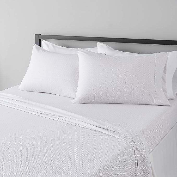 Amazon Basics Breathable, Wrinkle-Free Brushed Microfiber 4-Piece Bed Sheet Set with 14-Inch Deep Pockets, Queen, Gray Crosshatch, Printed