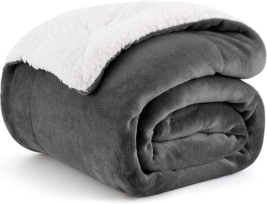 Bedsure GentleSoft Sherpa Fleece Throw Blanket for Couch, Non-Heated, Thick and Warm Throw for Women and Men, Soft Fuzzy Plush Car Blanket for Winter, Charcoal, 50x60 Inches