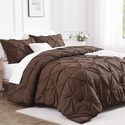 Andency Brown King Size Comforter Set (104x90Inch), 3 Pieces Soft Lightweight Western Modern Pinch Pleat Bedding Comforters, All Season Warm Down Alternative Bed Set for Boys Men Adults