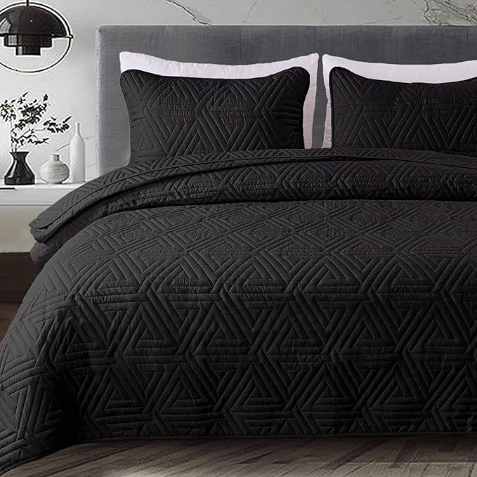 Whale Flotilla Soft Twin Size Quilt Set for All Seasons, 2-Piece Ultrasonic Geometric Quilts Bedding Set, Lightweight Reversible Bedspread, Coverlet, Bed Cover with Pillow Sham, Black