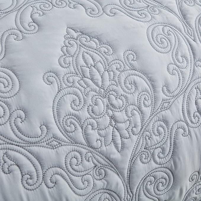 CHIXIN Oversized Bedspread Coverlet Set King Size - Lightweight Bedding Cover - Beautiful Stitching - 5 Piece Reversible Bedspread - Luxury Damask Paisley Pattern (King, Light Grey)