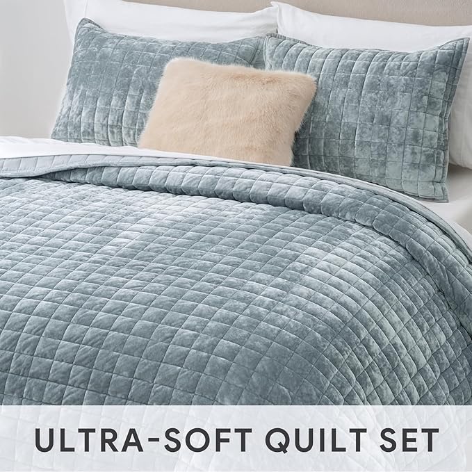 RECYCO Luxury Velvet Quilt Set, California King 118'' x 106'' Oversized Bedspread, Ultra Soft Velvet Comforter, Lightweight Box Stitch Bedding Sets for All Season, with 2 Shams, Blue Linen