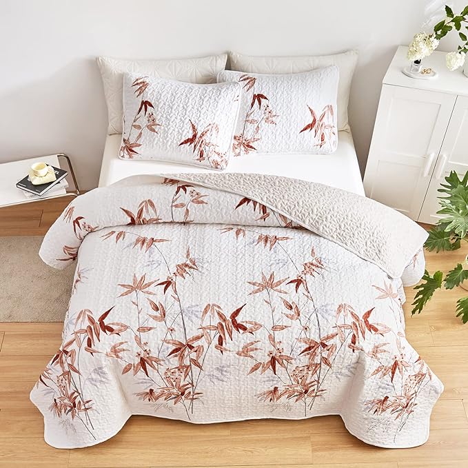 Botanical Quilt Set 3 Piece Full/Queen, Burnt Orange Leaves on White Design Reversible Bedspread Coverlet Set, Soft Microfiber Lightweight Bed Cover for All Season (90" x 90", 1 Quilt+ 2 Pillow Shams)