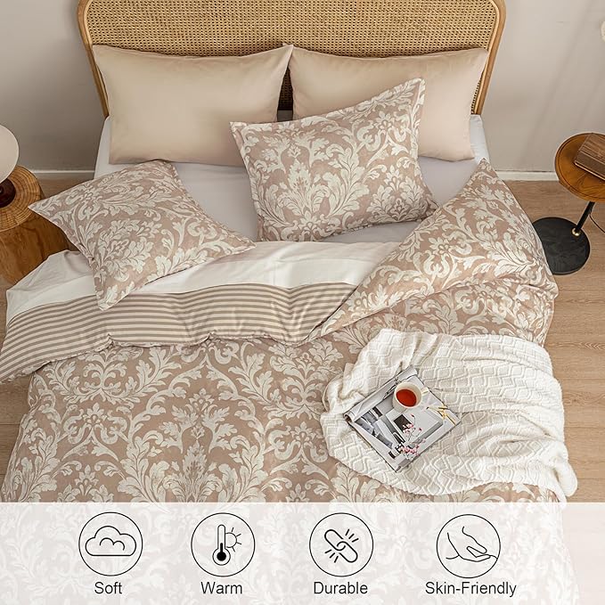 PHF Ultra Soft Floral Duvet Cover King Size, Printed Bedding Set 3 Pieces, Comfy Farmhouse Pattern Duvet Cover Set with 2 Pillow Shams, Zipper Closure and 8 Ties, 104"x90", Paisley-red