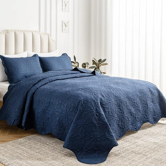 Auemtyn Full/Queen Size Quilt Set 3 Pieces, Soft Lightweight Summer Bedspread, Reversible Microfiber Bed Coverlet for All Seasons, Navy Blue, Floral Pattern (1 Quilt, 2 Pillow Shams)