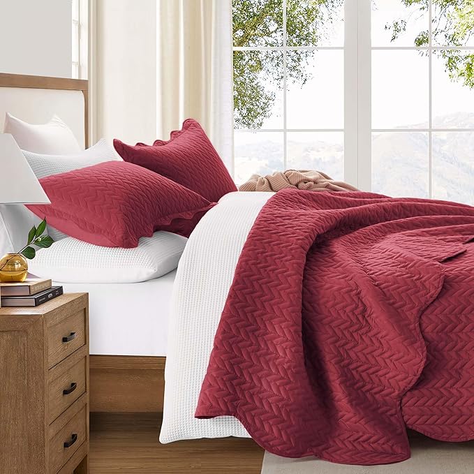IR Imperial Rooms Queen Quilt Bedding Set (90" x 96") - Bulk Pack of 10 Wholesale for Hotels, Guest Bedroom & Airbnbs - Lightweight Microfiber Reversible Embossed Quilts Bedspreads (Burgundy)