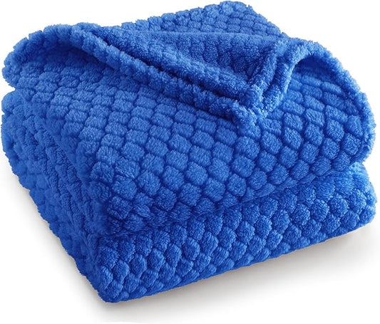 Exclusivo Mezcla Fleece Throw Blanket for Couch and Bed,Extra Soft Warm Decorative Fuzzy Throws for Women,Lightweight Cozy Blankets Size 50x60 Inches, Cobalt Blue