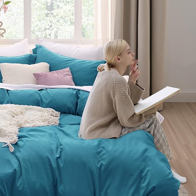Bedsure Teal Duvet Cover King Size - 3 Pieces Prewashed Cotton-Like Polyester Extra Soft Bedding Set, Includes 1 Duvet Cover 104x90 Inches with Zipper Closure & 2 Pillow Shams, Comforter Not Included