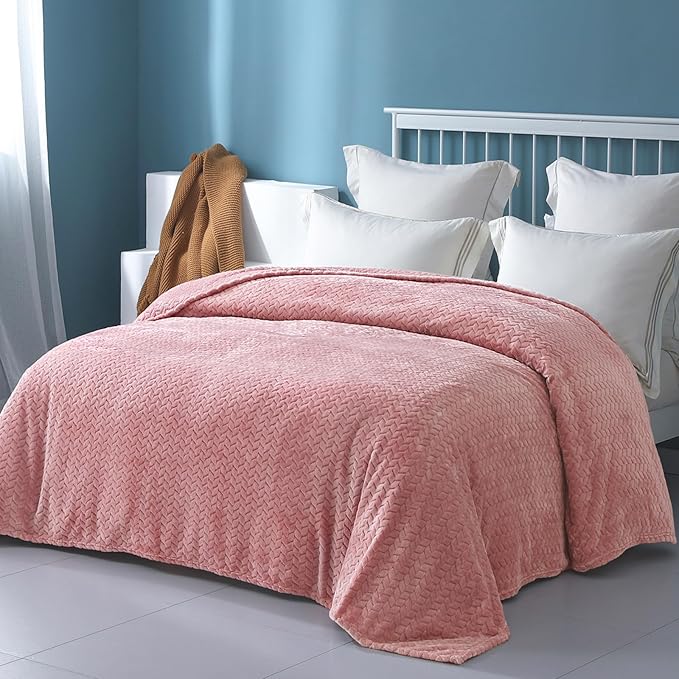 Exclusivo Mezcla Fleece Queen Size Blanket for Bed, 90x90 Inches Soft Cozy Jacquard Flannel Blankets, Lightweight Fuzzy Plush Warm for Women, Pink