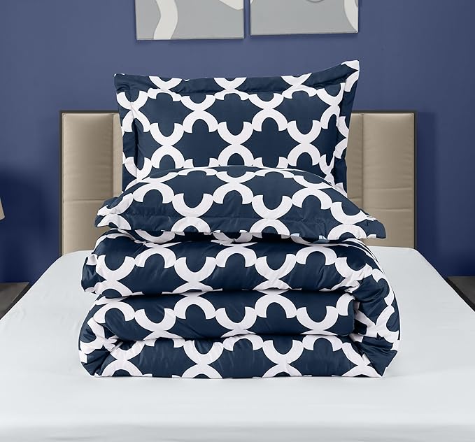 Printed Comforter Set (Queen, Navy) with 2 Pillow Shams - Luxurious Soft Brushed Microfiber - Goose Down Alternative Comforter by Utopia Bedding